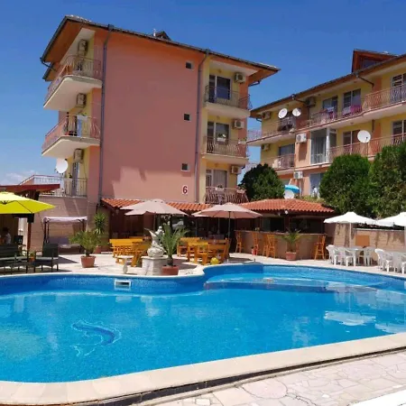 курортно студио *