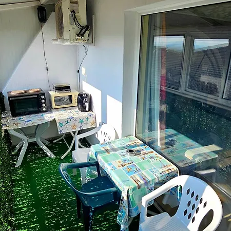 курортно студио Apartament *